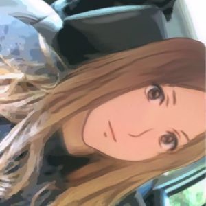 Meet your Posher, Briana